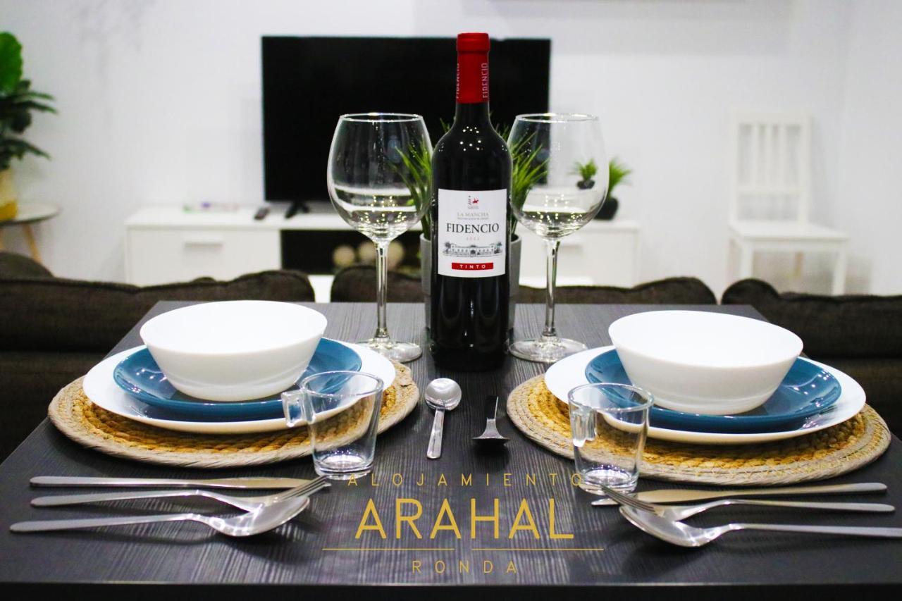 Alojamiento Arahal - ロンダ エクステリア 写真